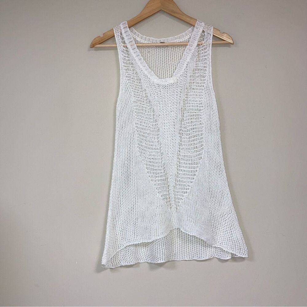 CABI Linen White Crochet Tank Women’s Small 694 Knit Sweater Top V Neck Summer